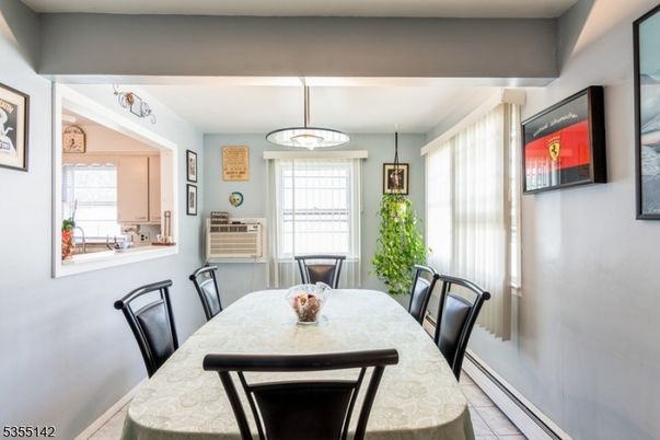 Dining room, Interior, Pendant Lights