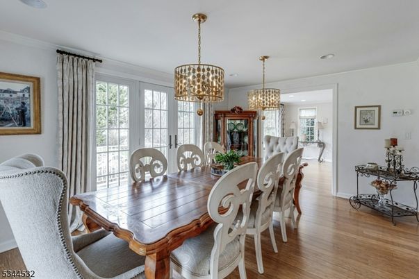 Chandelier, Dining room, Interior, Pendant Lights, Recessed Lighting, Wood Texture Flooring