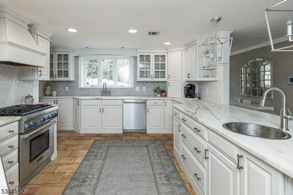 Interior, Kitchen, Pendant Lights, Recessed Lighting, Stainless Steel Appliances