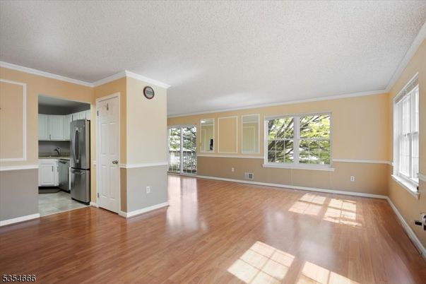 Empty room, Interior, Kitchen, Wood Texture Flooring