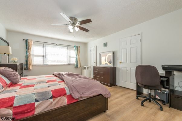 Bedroom, Home Office, Interior, Wood Texture Flooring