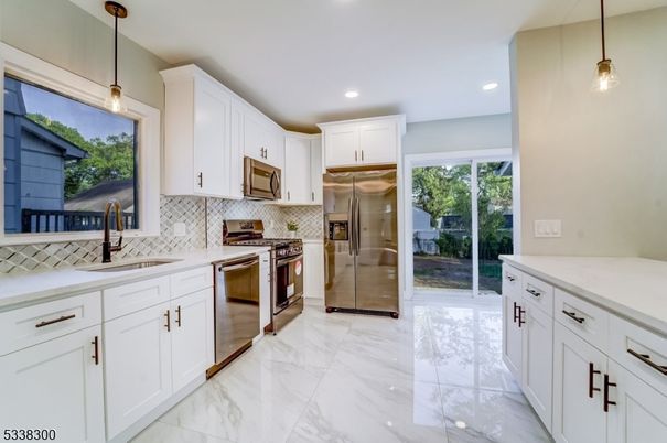 Interior, Kitchen, Marble, Pendant Lights, Recessed Lighting, Stainless Steel Appliances
