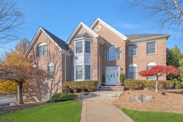 Exterior, Facade, Brick Facade, Brick Traditional