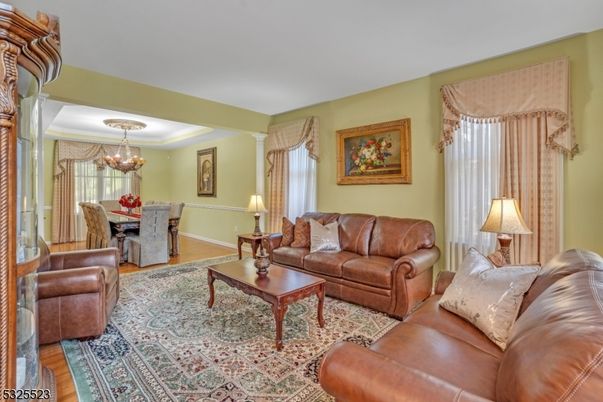 Chandelier, Dining room, Interior, Living room, Wood Texture Flooring
