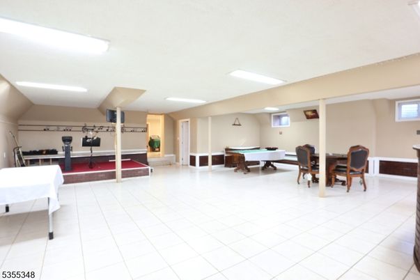 Interior, Recessed Lighting