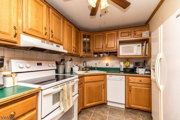 Interior, Kitchen
