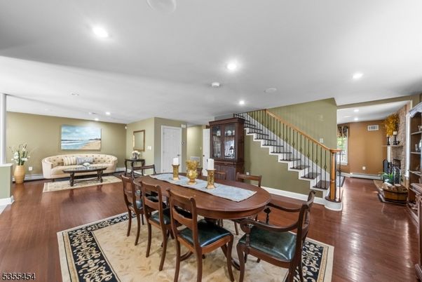 Dining room, Interior, Living room, Recessed Lighting, Wood Texture Flooring