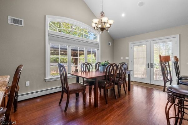 Chandelier, Dining room, Interior, Recessed Lighting, Wood Texture Flooring