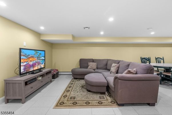 Dining room, Interior, Living room, Recessed Lighting