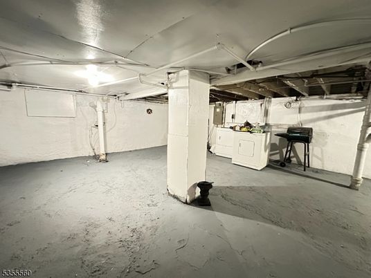 Garage, Interior, Washer