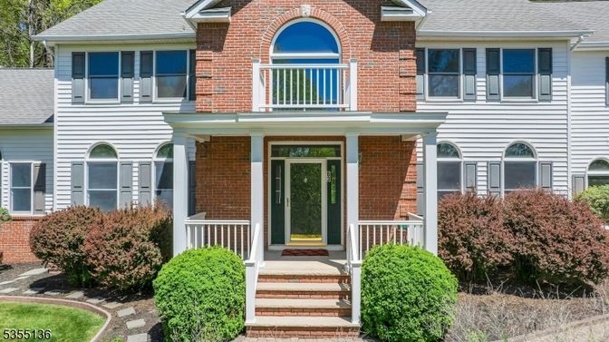 Exterior, Facade, Brick Facade, None