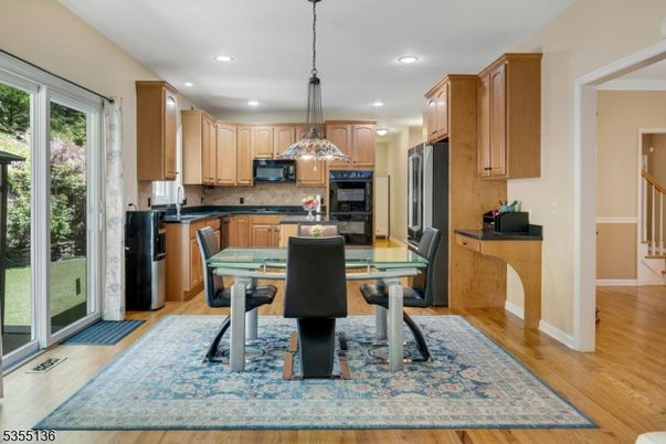 Dining room, Interior, Kitchen, Pendant Lights, Recessed Lighting, Wood Texture Flooring