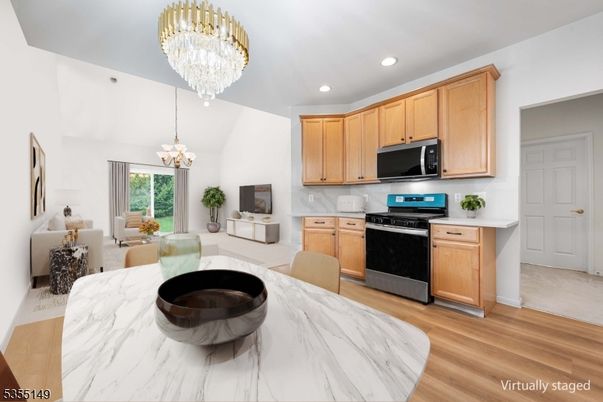 Chandelier, Dining room, Interior, Kitchen, Recessed Lighting, Wood Texture Flooring