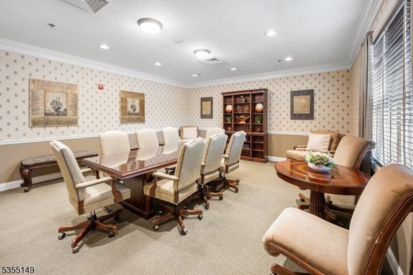 Dining room, Interior, Recessed Lighting