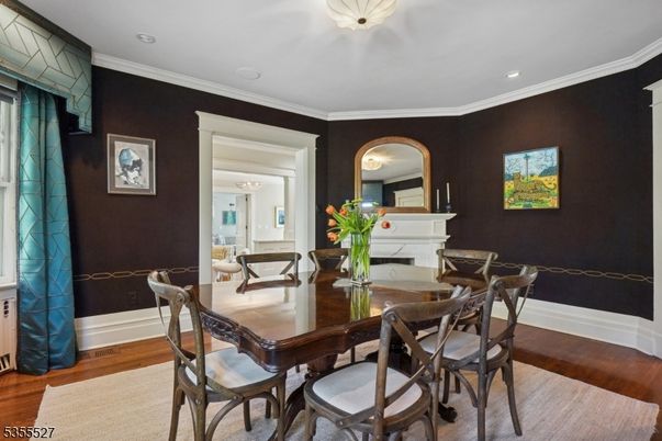 Dining room, Fireplace, Interior, Recessed Lighting, Wood Texture Flooring