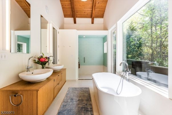 Bathroom, Dual Sink Vanities, Free Standing Baths, Interior, Recessed Lighting, Wooden Beams, Wooden Ceilings