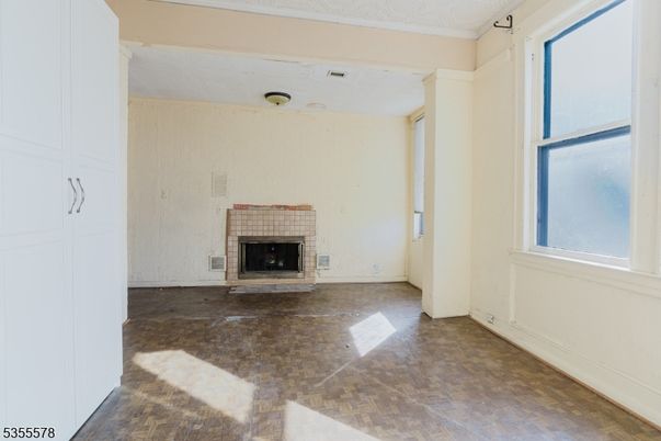 Empty room, Fireplace, Interior