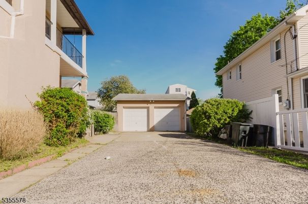 Backyard, Detached Garage, Exterior