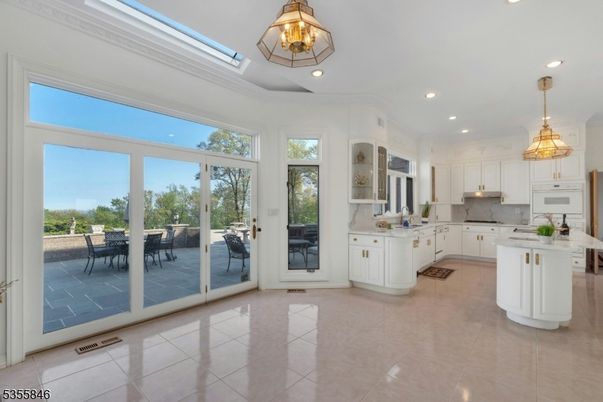 Interior, Kitchen, Pendant Lights, Recessed Lighting