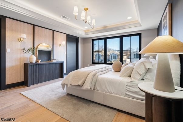 Bedroom, Interior, Pendant Lights, Recessed Lighting, Wood Texture Flooring