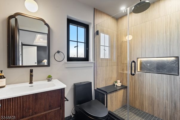 Bathroom, Interior, Pendant Lights, Recessed Lighting