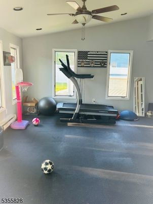 Fitness Equipment, Interior, Recessed Lighting