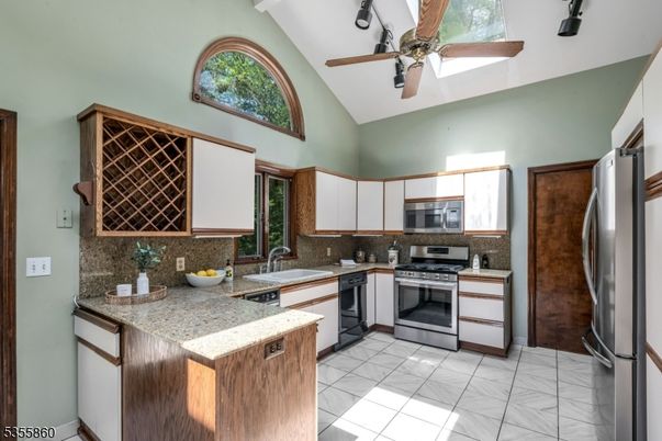 Interior, Kitchen, Marble, Stainless Steel Appliances