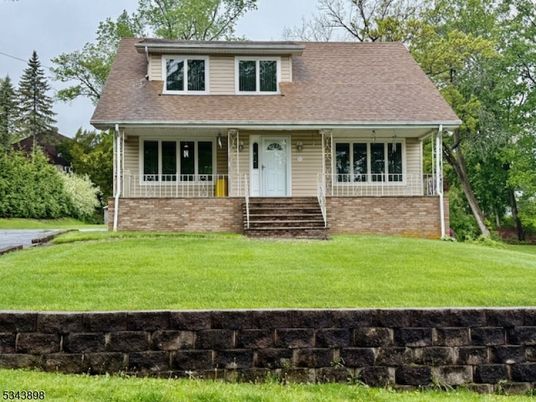 Exterior, Facade, Brick Facade, Cape Cod