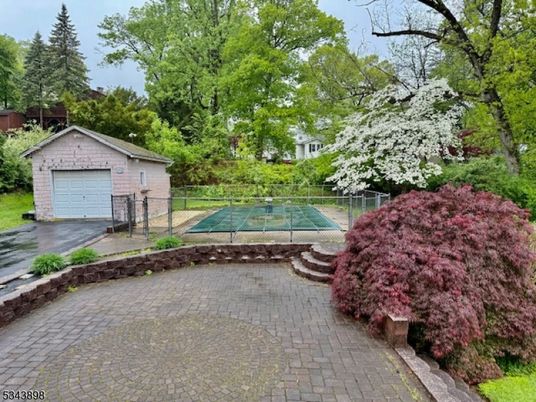 Backyard, Detached Garage, Exterior