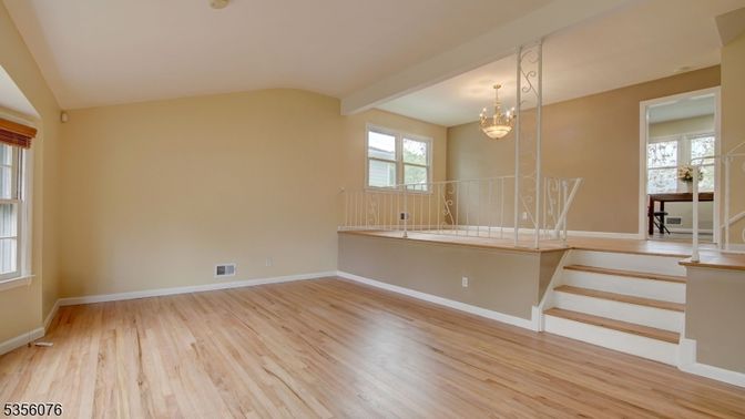 Chandelier, Empty room, Interior, Wood Texture Flooring