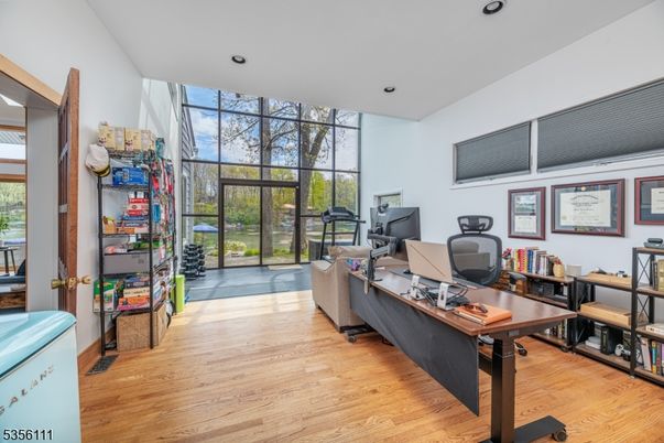 Home Office, Interior, Recessed Lighting, Wood Texture Flooring