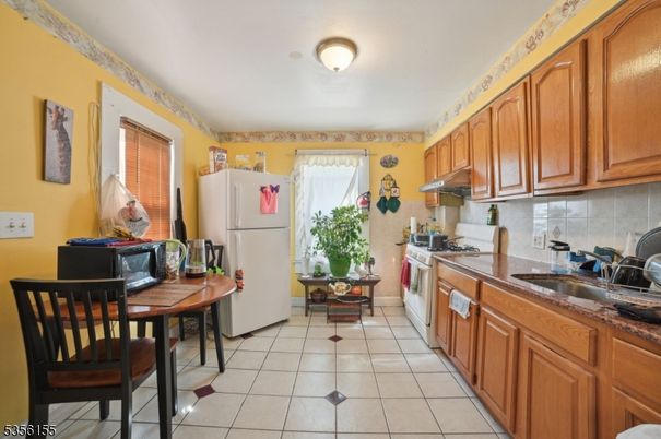 Dining room, Interior, Kitchen