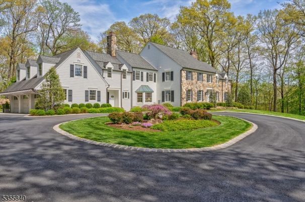Backyard, Exterior, Facade, Farmhouse