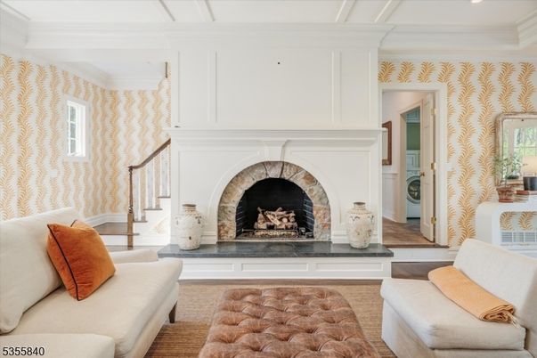 Fireplace, Interior, Living room, Recessed Lighting