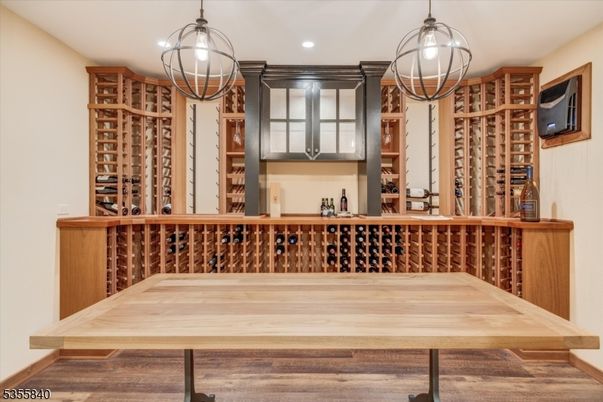 Interior, Pendant Lights, Recessed Lighting, Wine Storage