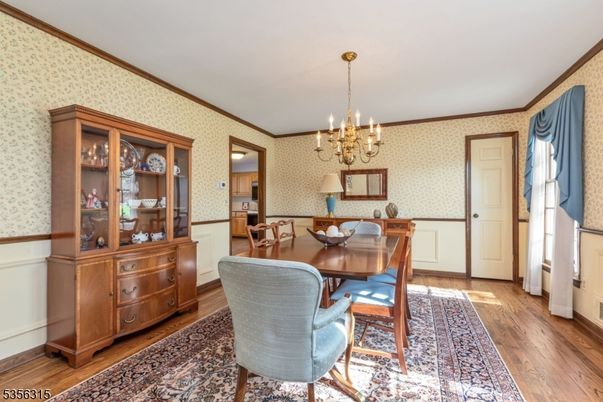 Chandelier, Dining room, Interior, Wood Texture Flooring