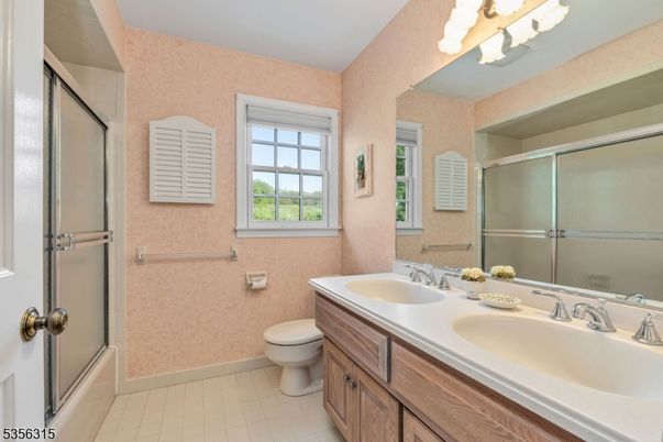Bathroom, Dual Sink Vanities, Glass Shower, Interior
