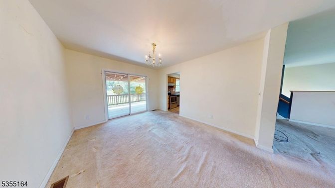 Chandelier, Empty room, Interior