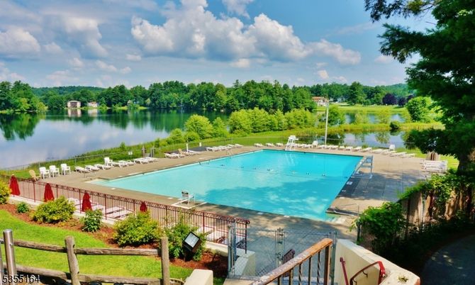 Exterior, Pool, Water