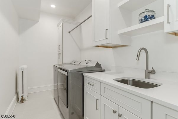 Interior, Recessed Lighting, Washer