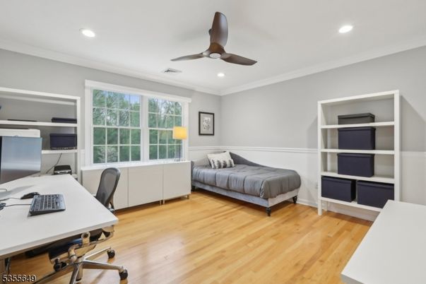 Home Office, Interior, Recessed Lighting, Wood Texture Flooring