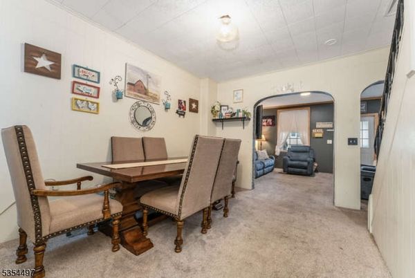 Dining room, Interior, Recessed Lighting