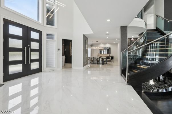 Chandelier, Dining room, Interior, Marble, Recessed Lighting