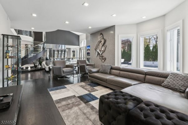 Interior, Living room, Piano, Recessed Lighting, Wood Texture Flooring