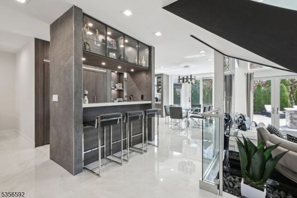 Dining room, Interior, Kitchen, Marble, Pendant Lights, Recessed Lighting