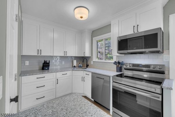 Interior, Kitchen, Stainless Steel Appliances