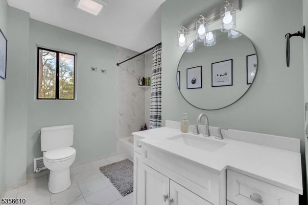 Bathroom, Interior, Marble Walls