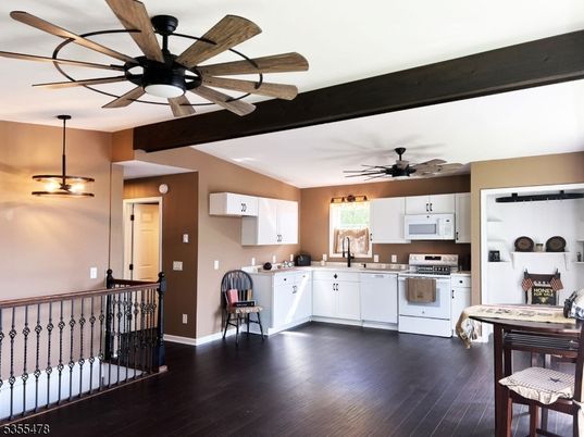 Interior, Kitchen, Pendant Lights, Wood Texture Flooring