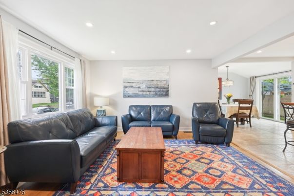Dining room, Interior, Living room, Pendant Lights, Recessed Lighting