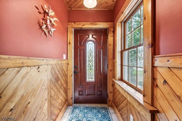Interior, Wooden Walls
